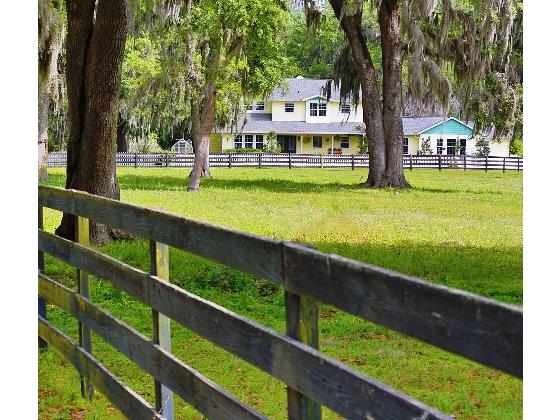 Horse Property For Sale In Florida, USA / Horse Farms For Sale
